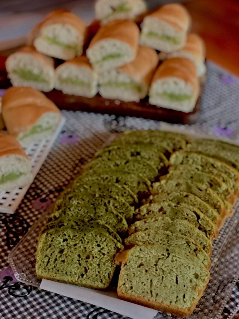 Coffee Break: Sandes e Bolo